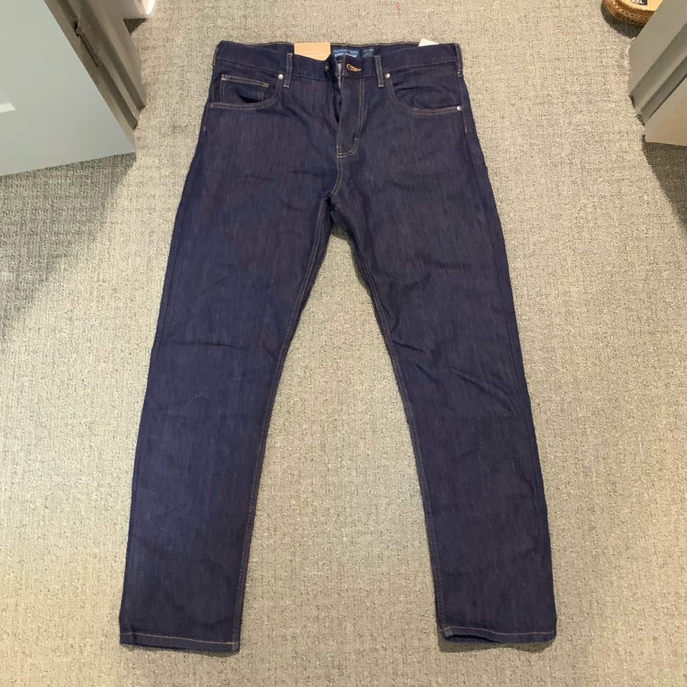 Patagonia men’s straight fit stretch jeans